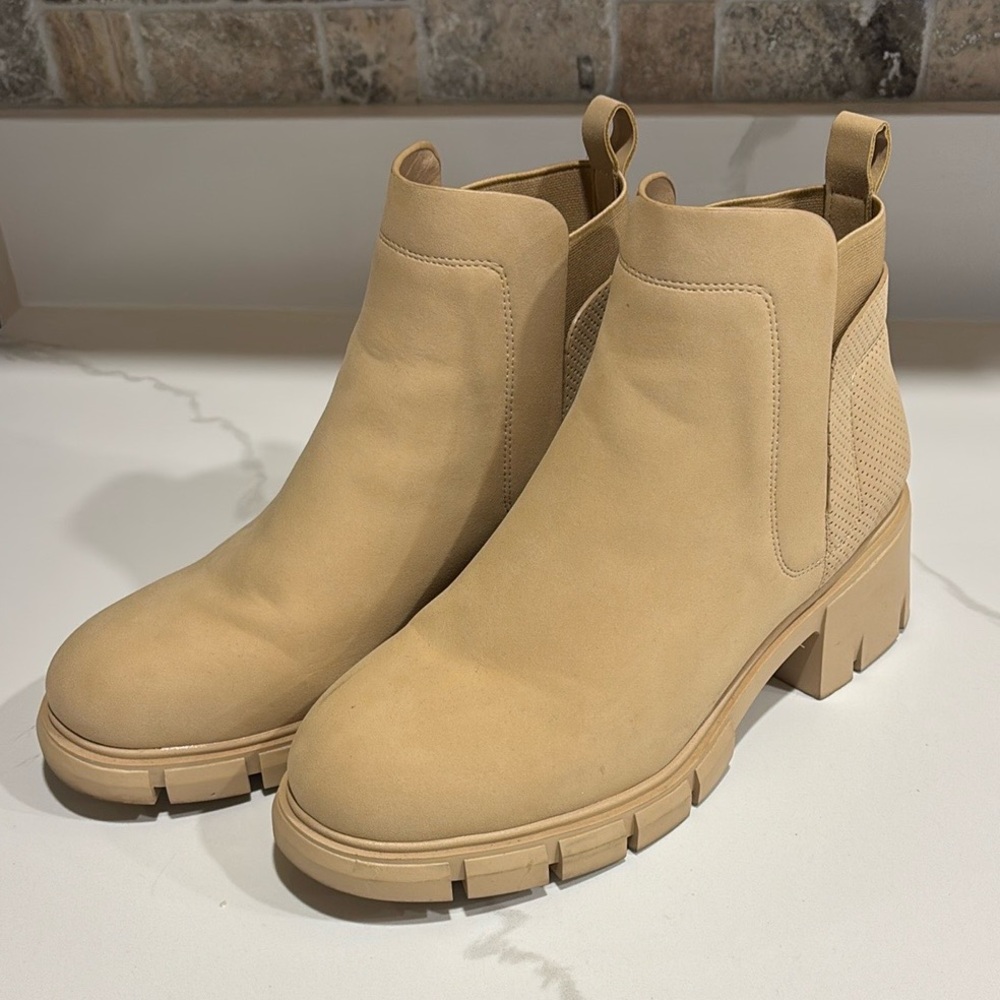 Athlefit Women’s Chelsea Boots Chunky Heel Slip On Ankle Boot